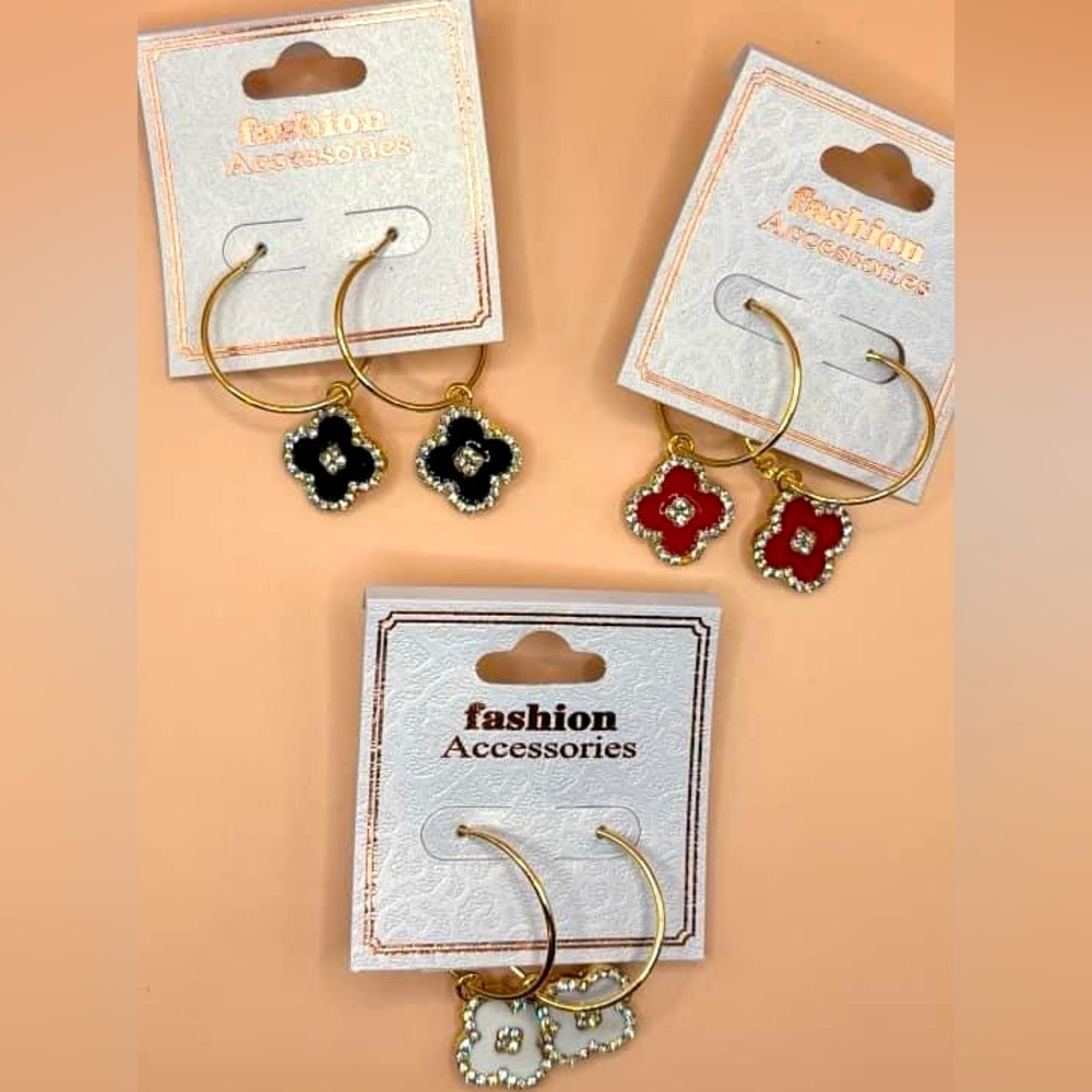 Beautiful Designer Inspired Earrings ✨